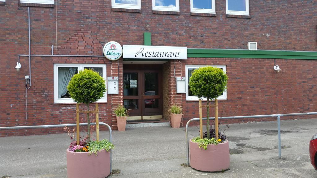 Hotel Deutsches Haus Francop Amburgo Esterno foto